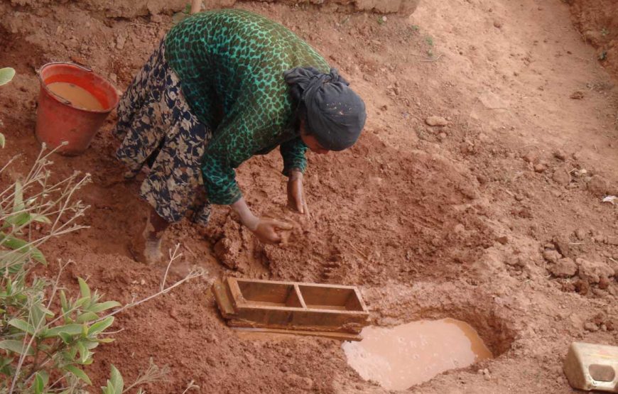 Madagasikara Tsara Be* (*Madagascar The Beautiful)