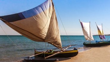 Tradición malgache: El vezo y su embarcación tradicional.