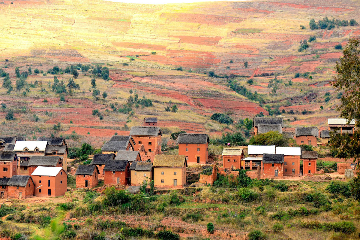 Jour 1 : Antananarivo > Anjazafotsy (via Antsirabe)